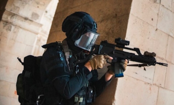 100 gendarmes dont le GIGN pour un vaste coup de filet dans le milieu des trafiquants de drogue à Autun
