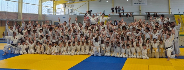Une fin de saison couronnée par un gala de clôture haut en couleurs au Judo Club Chalonnais