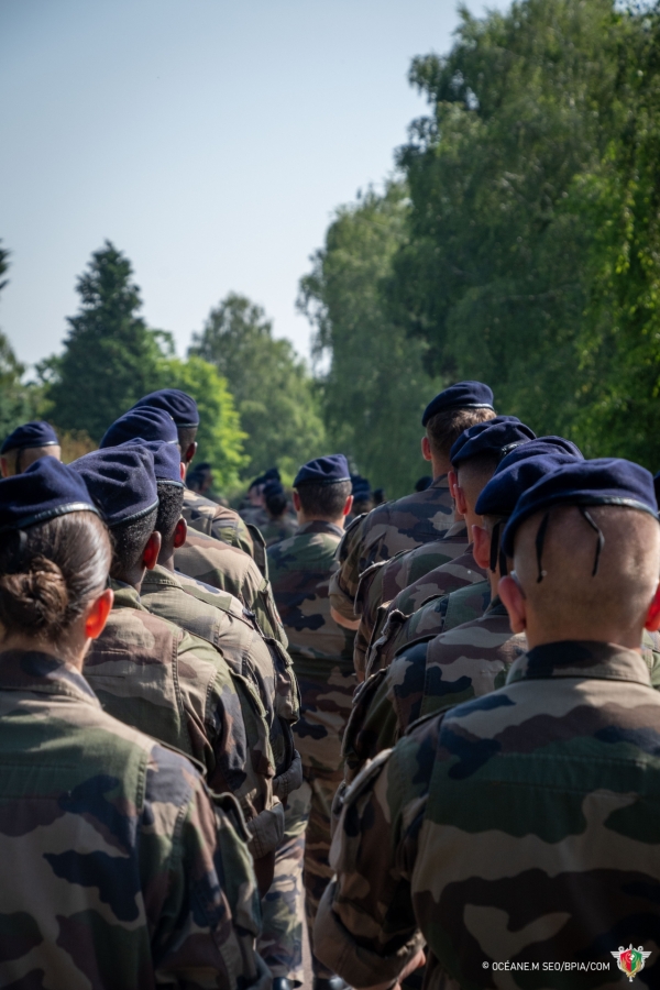 121 militaires de la BPIA de Chalon sur Saône défilent ce lundi sur les Champs-Elysées à l'occasion du 14 juillet