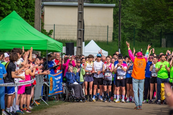 Le Chalon Triathlon Club organise pour la 4ème année consécutive le Relais des Roses