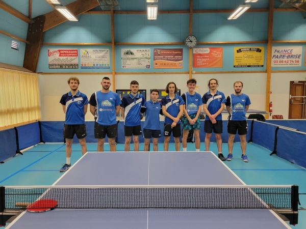 Saint-Rémy tennis de table - Des cartons et un couac sans conséquence : récit de la cinquième journée de championnat.