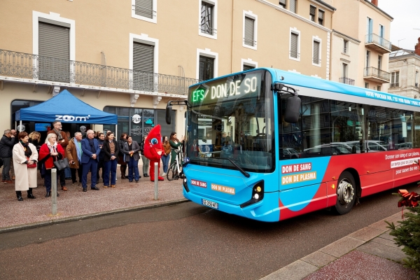 Transdev STAC, le Grand Chalon et l’Etablissement français du sang s’associent pour donner de la visibilité au don de sang et de plasma sur l’agglomération chalonnaise.