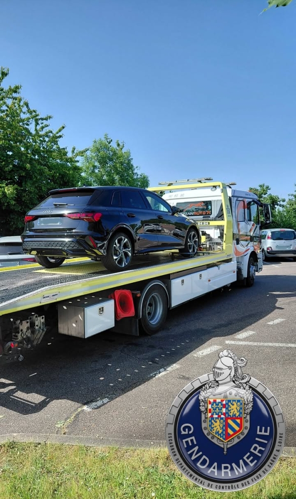 Sur l'A6, au niveau de Châtenoy le Royal, il est contrôlé à 163 km/h, positif au cannabis avec un permis probatoire 
