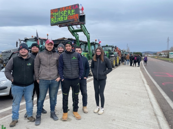 COLERE DES AGRICULTEURS - Entre Beaune et Chalon... la mobilisation ne faiblit pas 