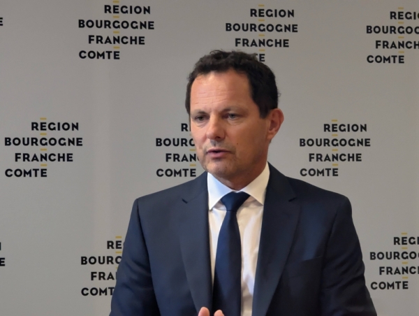 «Le gouvernement ampute la formation des demandeurs d’emploi de 25 millions d’euros en Bourgogne-Franche-Comté», proteste Jérôme Durain
