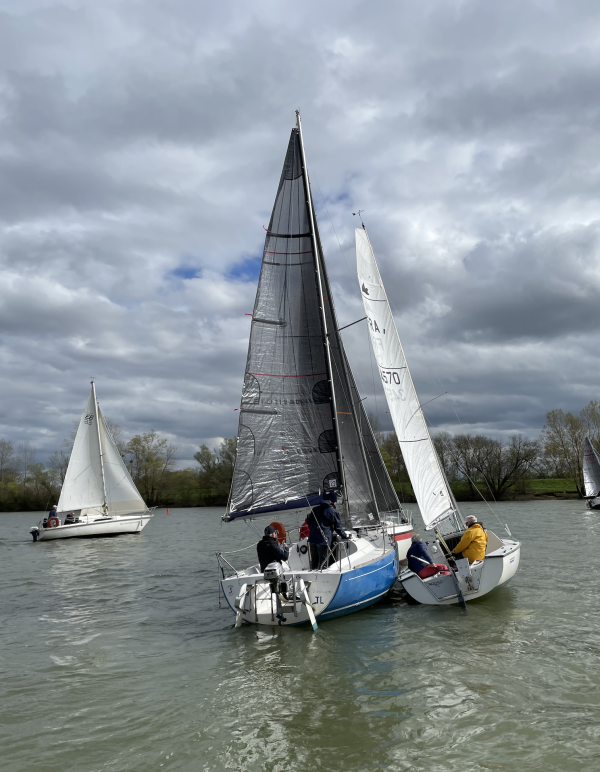 Première régate de la saison réussie pour le Yacht Club Chalonnais 