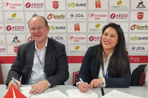 L’Établissement français du sang et l’Elan Chalon s’associent pour faire rayonner le don de sang auprès du public chalonnais et des fans de basket.