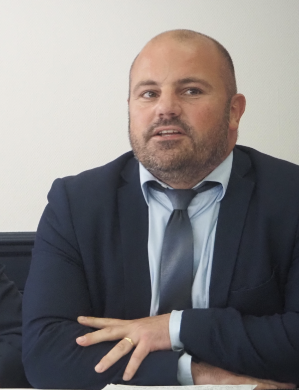 LEGISLATIVES - 5e circonscription de SAÔNE ET LOIRE - "Dimanche 25 mai : Face au parti unique ! Votez Arnaud Sanvert ! " - le dernier message du candidat Arnaud Sanvert à la clôture de la campagne des législatives