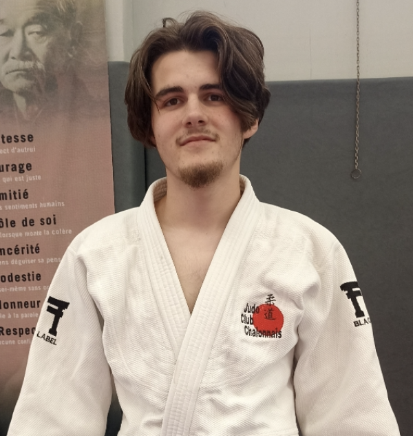 Matthieu BERBIGET Nouvelle ceinture noire du Judo Club Chalonnais !