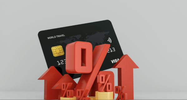 Tarifs bancaires, la hausse se poursuit en 2025