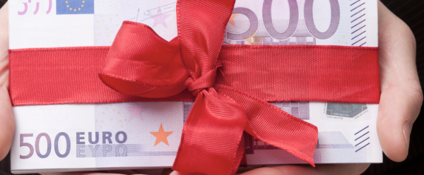 En 2026, vous devez déclarer vos dons d'argent en ligne