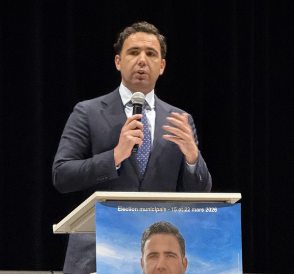 MUNICIPALES 2026 - Au Creusot, Charles Landre devant Marti d'une courte tête..