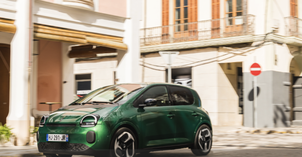 Twingo E-Tech, Renault remet le courant dans la ville
