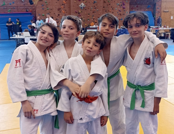 JUDO CLUB CHALONNAIS  	- Championnat de Bourgogne Franche Comté Benjamins, 5 classés et 2 médailles de Bronze !