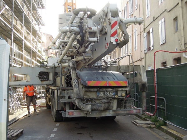 Mais quel est donc cet engin qui a réveillé la citadelle à  7h00 du matin.