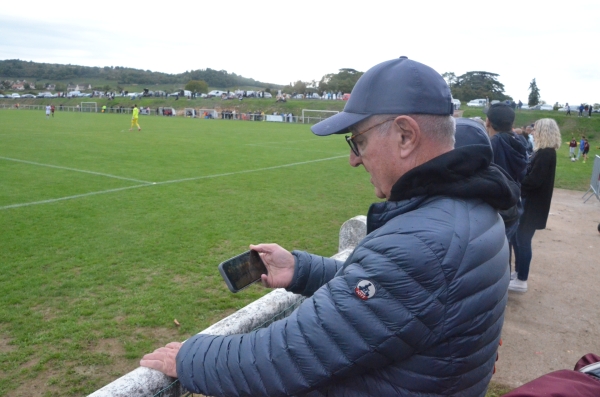 Supporter de l'ASMM et surveillance en direct de l'Elan Chalon au tournoi de Luxeuil 