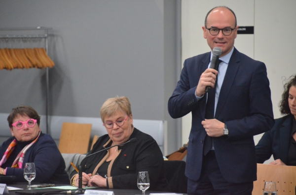 GRAND CHALON  - " A chaque instant où j'ai à agir, je pense à ce que nous avons fait sur ce territoire depuis plus de 20 ans" insiste le Ministre Sébastien Martin