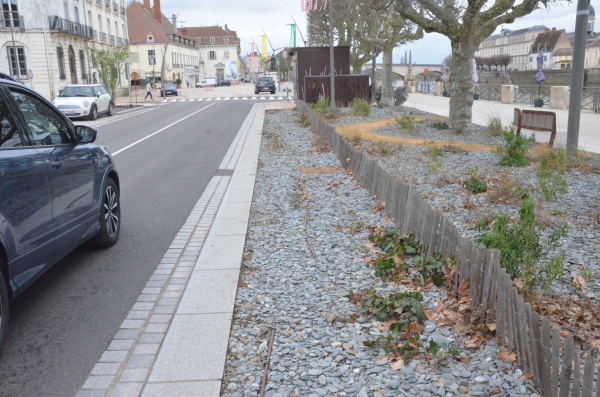 Sur le quai Gambetta, l'abus de stationnement risque de nuire à votre portefeuille ! 