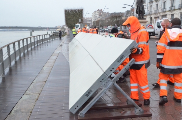 CRUE DE LA SAONE - La ville de Chalon déploye son mur anti-crue à compter de ce vendredi 6h 