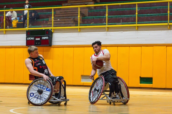 BASKET-BALL FAUTEUIL - EUROCUP2 - Chalon confirme contre Hanovre !