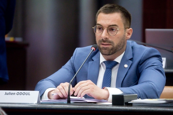 Démission de Marie-Guite Dufay : « La région coule et le capitaine quitte le navire » ironise Julien Odoul (RN)