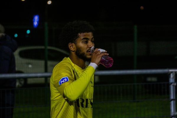 National 3 - Le FC Chalon  bute sur Ivry pour son retour en championnat.