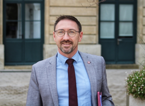 "Nomination de Sébastien Lecornu : Macron recycle ses échecs" pour le député Aurélien Dutremble (RN)