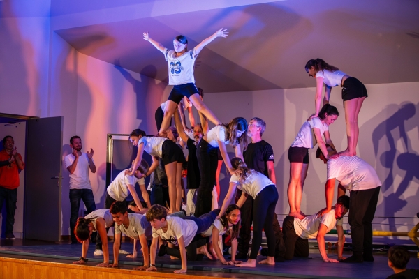 2025 : L’Odyssée de l’Espèce, une création originale de Mellecey Loisirs Cirque