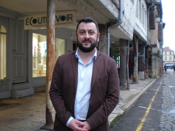 MUNICIPALES 2026 - LOUHANS CHATEAURENAUD - Guillaume Badet, tête de liste de "Coeur Bressan" se livre à info-chalon.com 