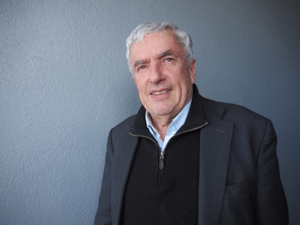 "Les urnes des municipales à peine refermées le Dimanche 22 Mars….dès le lendemain…. une avalanche de lettres de la DASEN aux Maires élus ou réélus pour leur annoncer une fermeture de classe !" s'indigne l'Association des Maires Ruraux de Saône et Loire