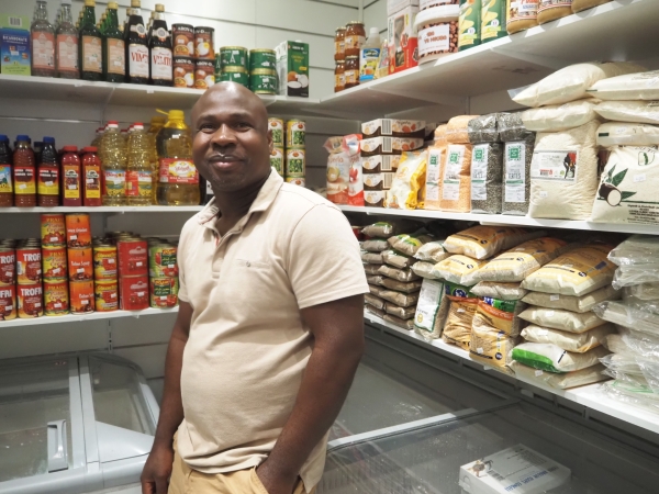 Drissa Traoré ouvre sa 2e épicerie africaine à Chalon sur Saône après celle de Montceau les Mines 