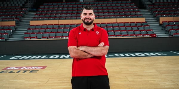 Earvin Schneider devient coach de l'équipe U18 de l'Elan Chalon