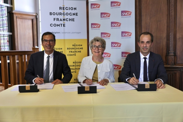 La Région et SNCF Voyageurs signent la concession de service public de transport de voyageurs sur le secteur Bourgogne-Ouest-Nivernais