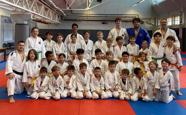 JUDO CLUB CHALONNAIS -  Stage pour les plus jeunes et initiation pour les Jeunes du RTC !