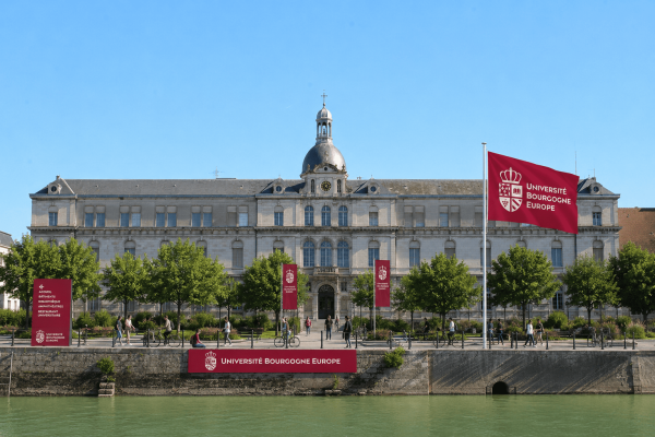 Enseignement supérieur dans le Grand Chalon :  Clément Mugnier lance une pétition pour une ambition à la hauteur du territoire