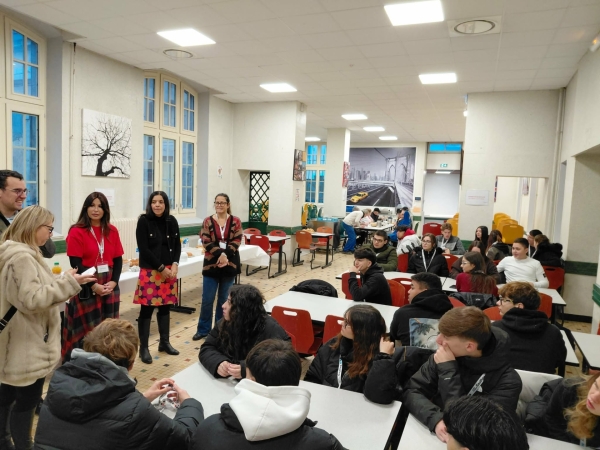 Une délégation de lycéens italiens reçue au lycée Emiland Gauthey 