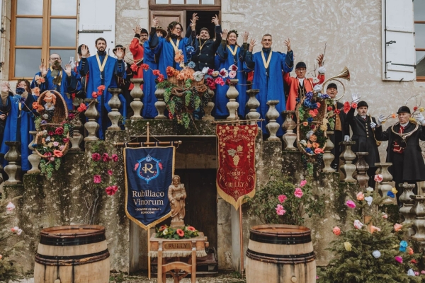 A Rully, la Saint-Vincent a été fêtée comme il se doit par la confrérie Rubiliaco Vinorum