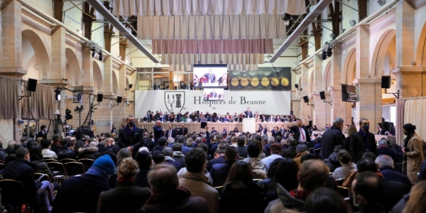 Vente des vins des Hospices de Beaune – Le record de 32 M€ sera-t-il battu ce dimanche ?