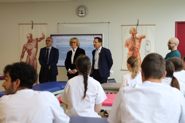 La région Bourgogne-Franche Comté  annonce la gratuité des études de masso-kinésithérapie dès la rentrée 2026