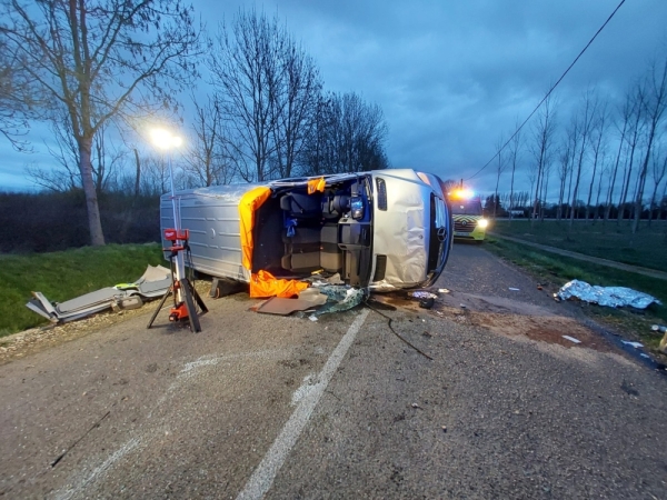 Trois hommes blessés, dont un en urgence absolue, dans un accident de la route à Cessey-sur-Tille