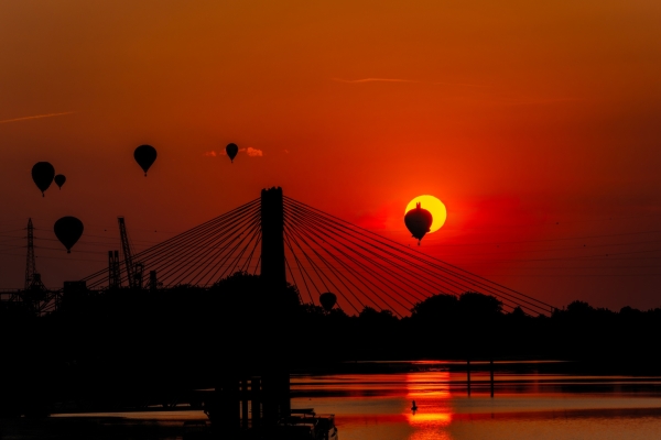 MONTGOLFIADES CHALON - Un lever dominical magistral 