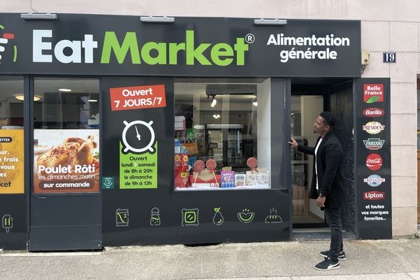 La commune n'avait plus de commerce : il investit 60 000€ pour ouvrir une supérette, un Carrefour s'installe à 300 mètres une semaine après