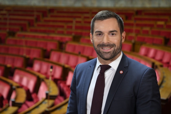 Julien Odoul (Rassemblement National) apporte son soutien au maire de Chalon-sur-Saône