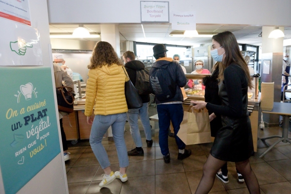 Le CROUS Bourgogne-Franche-Comté vise 30% de propositions végétales dans les menus des restaurants universitaires