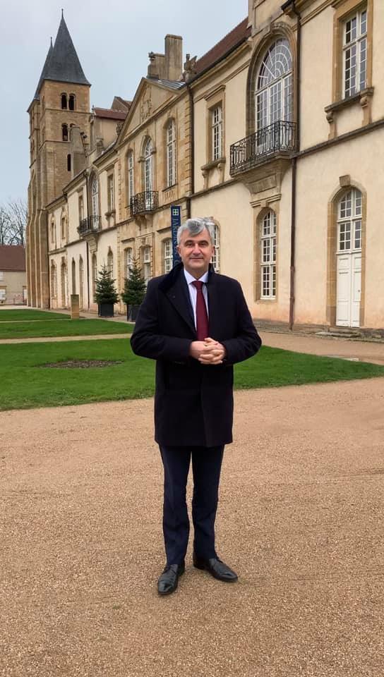 VOEUX 2021 - André Accary, Président du Conseil départemental de Saône et Loire fait le voeu " que la douleur, l’incertitude et l’angoisse s’estompent vite ; que notre pays retrouve une stabilité..."