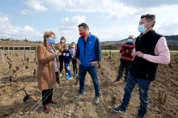  «La Région est aux côtés de la viticulture», assure Marie-Guite Dufay