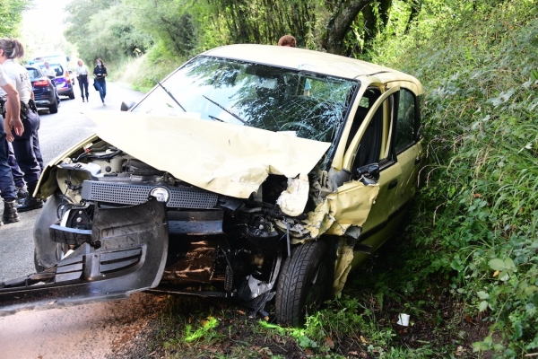 3 blessés, dont 1 grave, dans un choc frontal sur la D290