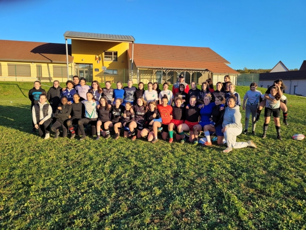 Rassemblement départemental de rugby pour les U15 féminines