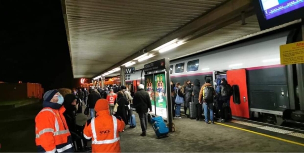 Plus de 900 voyageurs pris en charge ce vendredi soir en gare TGV du Creusot