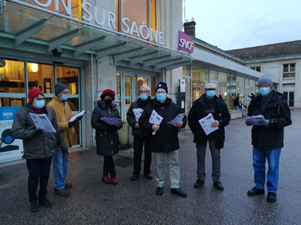 A Chalon-sur-Saône, les communistes ont marqué leur opposition à l'ouverture à la concurrence